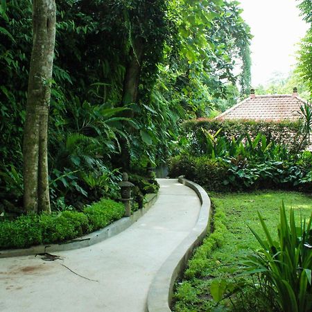 Ubud Hills Villas & Resort Tegallalang  Exterior photo